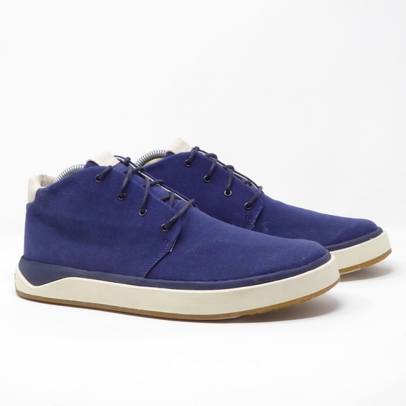 canvas chukka